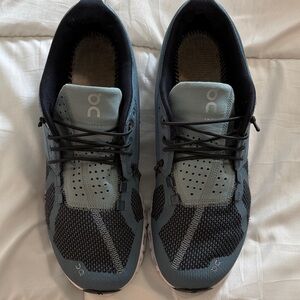 On Running, Cloud women’s Black and Blue Athletic Shoes